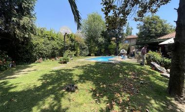 Casa en Arriendo en cercano a centros deportivos, universidades, colegios y clinicas.