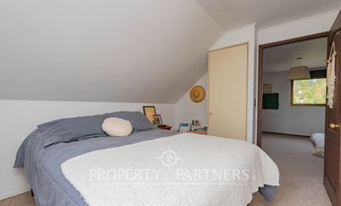 Venta de Casa con excelente ubicación y conexión a pasos de rojas magallanes.