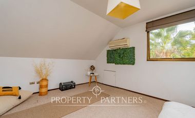 Venta de Casa con excelente ubicación y conexión a pasos de rojas magallanes.