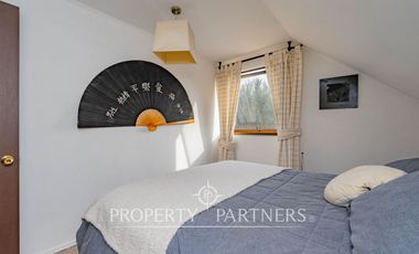 Venta de Casa con excelente ubicación y conexión a pasos de rojas magallanes.