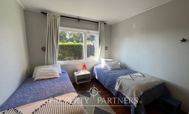 Casa en Santo Domingo, excelente ubicación