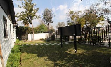 Sitio en Arriendo en ARRIENDO CASA COMERCIAL PADRE HURTADO/ LOS DOMINICOS