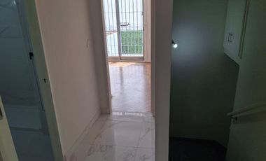 Casa de 6 ambientes en alquiler La Lucila