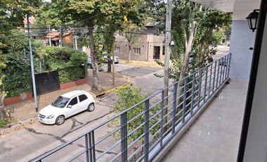 Casa de 6 ambientes en alquiler La Lucila