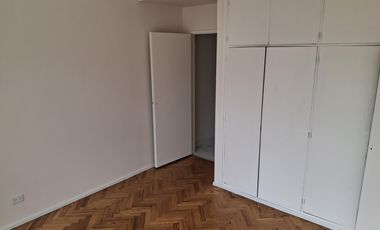 Casa de 6 ambientes en alquiler La Lucila