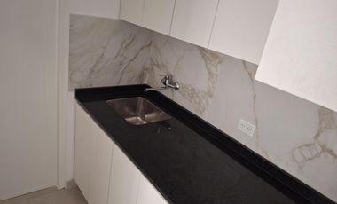 Casa de 6 ambientes en alquiler La Lucila