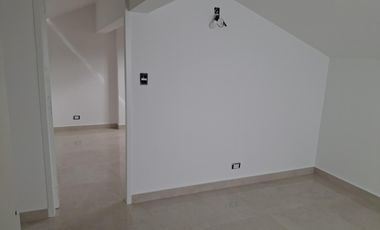 Casa de 6 ambientes en alquiler La Lucila