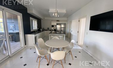 Alquiler de casa con salida al Río y amarra propia