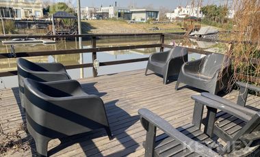 Alquiler de casa con salida al Río y amarra propia