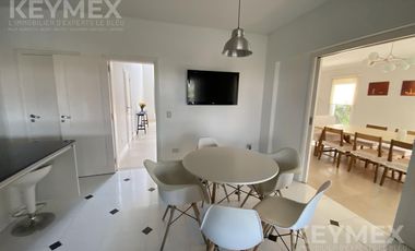 Alquiler de casa con salida al Río y amarra propia