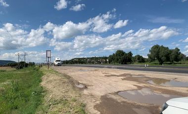TERRENO SOBRE CARR. FEDERAL 57 A 10MIN P. IND. QUERETARO SAN JOSE ITURBIDE