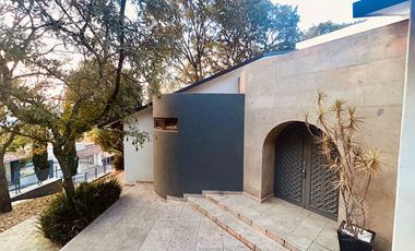 Renta de casa con hermosa vista en Hacienda de Valle Escondido
