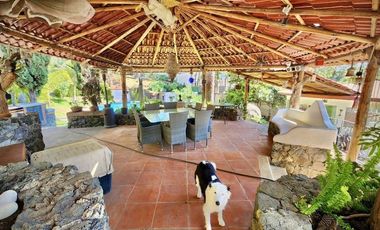 CASA EN VENTA EN COLONIA DEL BOSQUE