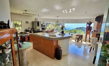 CASA EN VENTA EN COLONIA DEL BOSQUE