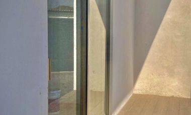 CASA SOLA EN VENTA AHUATEPEC