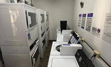 Departamento en Alquiler - Con Cochera - Torre AWWA -  Olivos-Vias/Rio - MAROTO PROPIEDADES