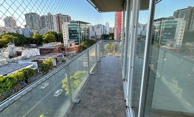 Departamento en Alquiler - Con Cochera - Torre AWWA -  Olivos-Vias/Rio - MAROTO PROPIEDADES