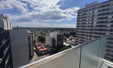 Venta 3 ambientes en piso alto. Domus Parque. Multiamenities. Gran parque