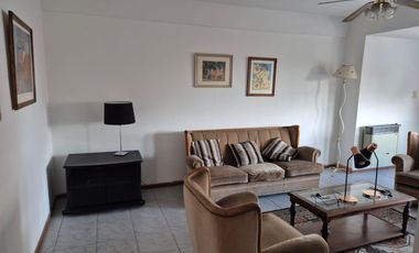 Alquiler Depto 3 dorm c/ cochera Centro Neuquen