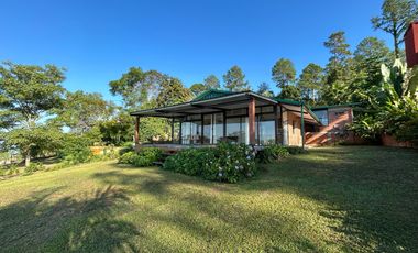 Casa frente al río en La Cueva del Teyu, San Ignacio