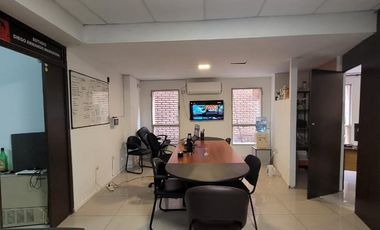 Oficina en Edificio Histórico Excelente Ubicación a metros Plaza San Martín