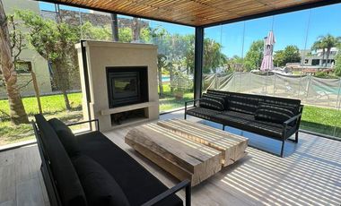 Alquiler Anual Casa sin muebles al Rio  San Marco Villanueva