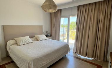 Alquiler Anual Casa sin muebles al Rio  San Marco Villanueva