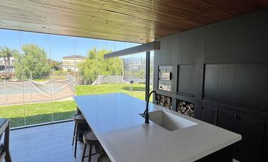Alquiler Anual Casa sin muebles al Rio  San Marco Villanueva
