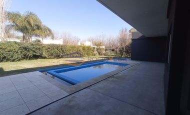 Casa en  venta en Barrio Santa Ana Moreno