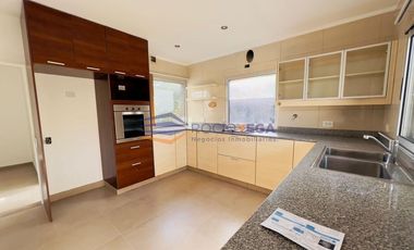 Casa en  venta en Barrio Santa Ana Moreno