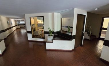 DEPARTAMENTO DE 3 AMBIENTES CON COCHERA, ALQUILER. VTE LOPEZ