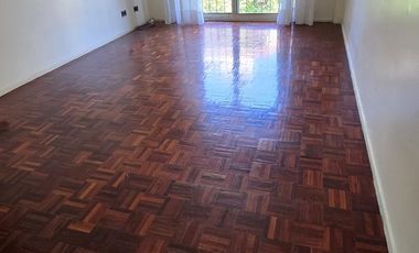 DEPARTAMENTO DE 3 AMBIENTES CON COCHERA, ALQUILER. VTE LOPEZ