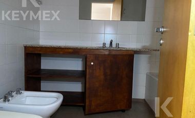 Departamento en alquiler en calle 2 entre 60 y 61 - Dos ambientes