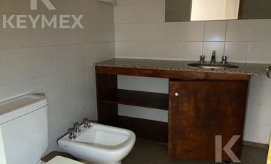 Departamento en alquiler en calle 2 entre 60 y 61 - Dos ambientes