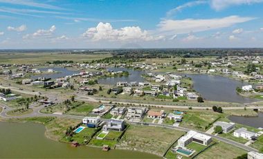 Terreno en venta - 903mts2 - San Sebastián