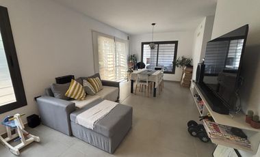 Alquiler, Duplex 3 dorm,  2 Baños, El Talar de Mendiolaza