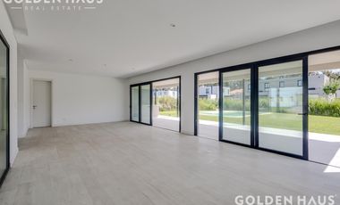 Casa 5 ambientes en venta de Diesño en Pilara La Calesa