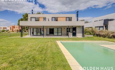 Casa 5 ambientes en venta de Diesño en Pilara La Calesa