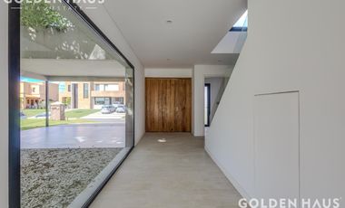 Casa 5 ambientes en venta de Diesño en Pilara La Calesa