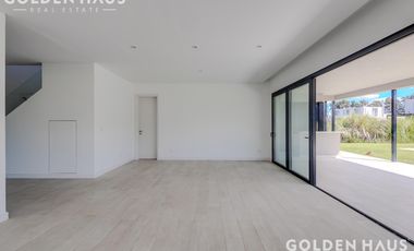 Casa 5 ambientes en venta de Diesño en Pilara La Calesa