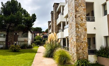 Departamento 1 Dormitorio en complejo privado, Las Gaviotas