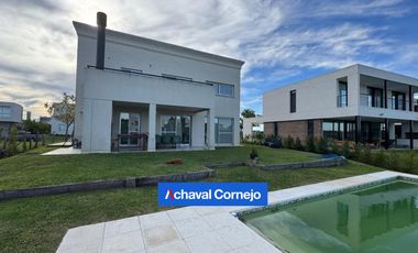 Casa en Venta 4 dormitorios, Puertos, barrio Ceibos