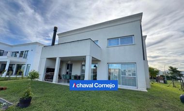 Casa en Venta 4 dormitorios, Puertos, barrio Ceibos