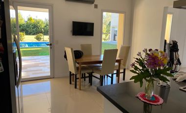 Casa en venta en Barrio Cerrado Santa Ana Moreno