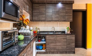 Mitad del Mundo, Casa en Venta, 99,79m2, 2 Habitaciones