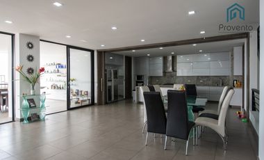 Casa Moderna Hermosa en Poblado