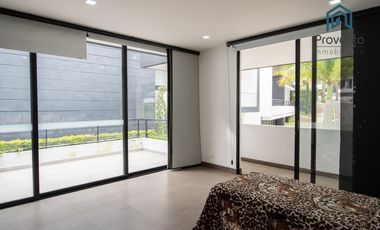 Casa Moderna Hermosa en Poblado