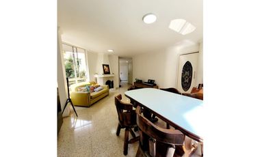 Gran Casa para Venta en Poblado Campestre