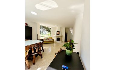 Gran Casa para Venta en Poblado Campestre
