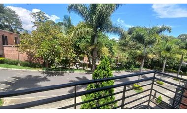 Casa para La Venta en Poblado San Lucas